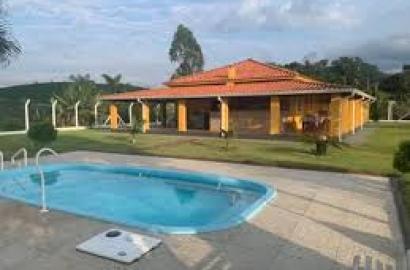 Walnut Park Apartment