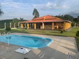 Walnut Park Apartment